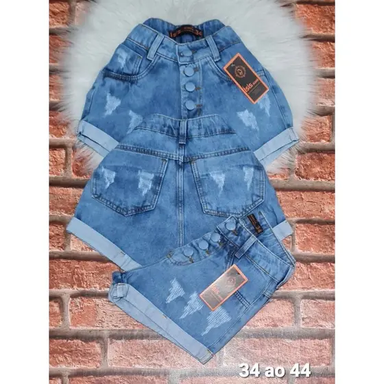 Shorts Jeans Barra Dobrada com Botão Encapado – Estilo Moderno e Versátil
