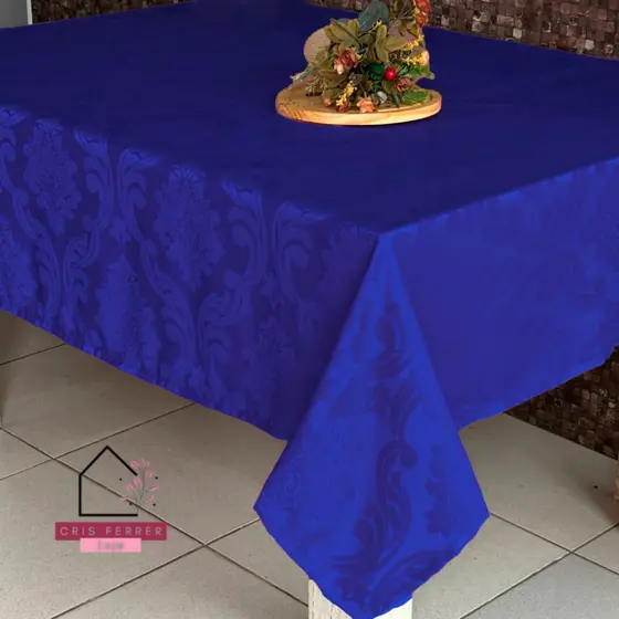 Toalha Jacquard 1,40x1,40 | Ideal para Casais e Espaços Compactos