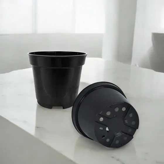 Conjunto com 20 Vasos Pote 11 Preto Rígido 430ml, Ideal para Cactos, Suculentas e Violetas
