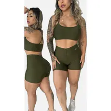 Conjunto Curto Feminino de Academia