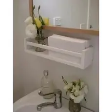 Prateleira Nicho com Barra, Para  Cozinha, Banheiro, Cosméticos, Porta Toalha 100% mdf 30x11,5x10CM