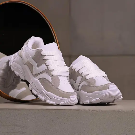 Tenis Casual Feminino Solado tratodado Plataforma Estiloso Blogueira Dia a Dia Leve Promoção