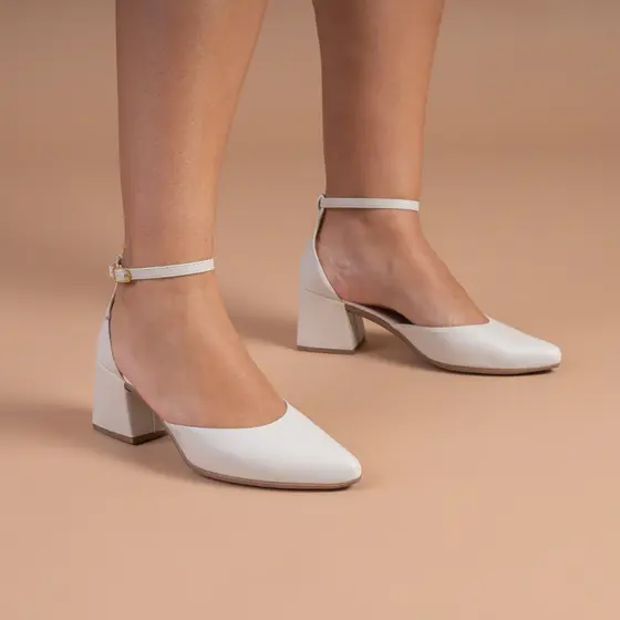 Sapato Feminino Social Scarpin Bico Fino Salto Bloco Slingback Elegante Moda Fivela