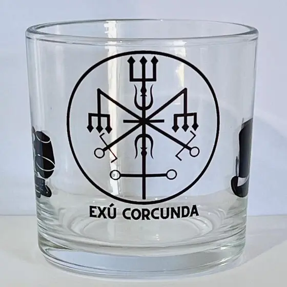 COPO EXÚ CORCUNDA DE WISKY E BEBIDAS VIDRO 260ML UMBANDA QUIMBANDA E CANDOMBLÉ.