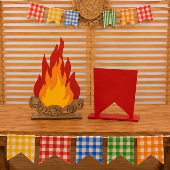 Kit 2 Unidades Fogueira Bandeirola Mdf Display Mesa Festa Junina/Julina Decoração