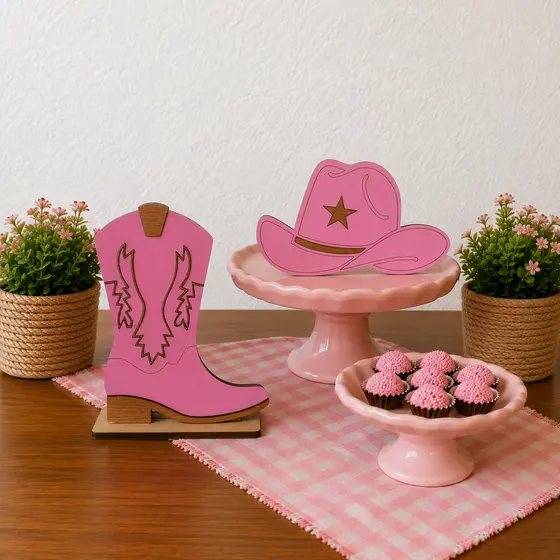 Kit 2 Peças Centro de Mesa Chapéu e Bota Pintado Decoração Festa Boiadeira Cowboy Aniversário