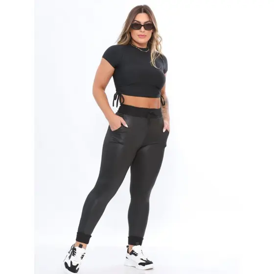 Calça Jogger em Cirre Estilo Couro