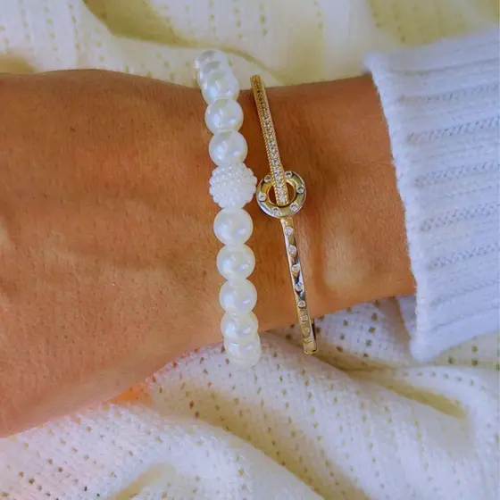 Pulseira Pérola Luxo Chic Atemporal Elegante Casual