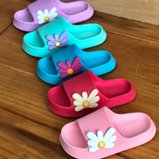 Chinelo Nuvem Infantil Margarida