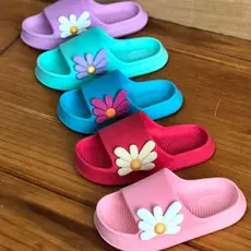 Chinelo Nuvem Infantil Margarida