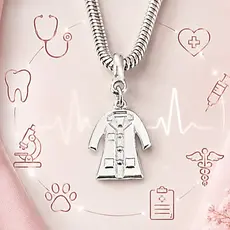 Berloque Jaleco Medica Enfermeira Professora Medicina Biomedicina Pingente