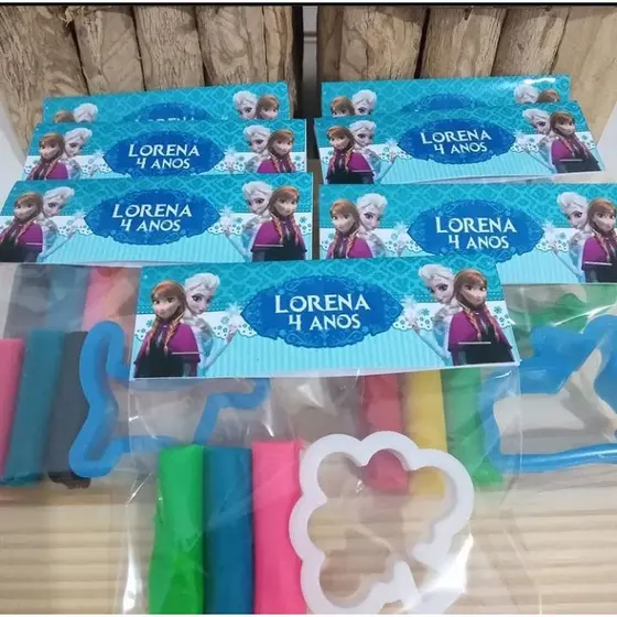 Massinha com Cortador Personalizados Para Aniversário Festa Infantil Frozen