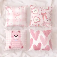 Kit 4 Almofada Decorativa Rosa Romântica – Ursinho, Corações e Laços 40x40