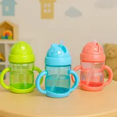 Garrafa Copo Infantil Plástico com Alça e Bico de Silicone - 220ml