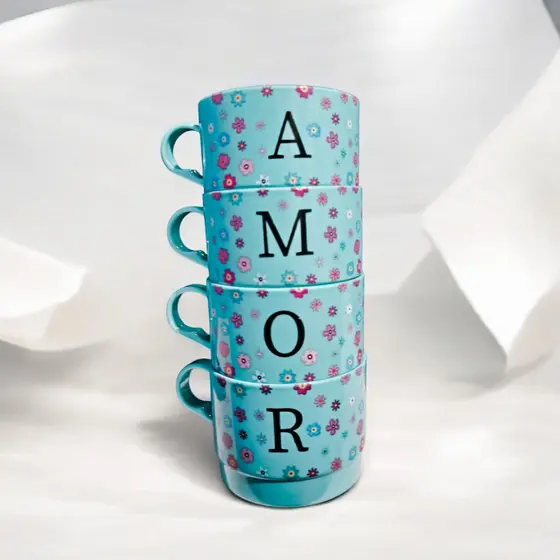 Conjunto AMOR com 4 Xícaras de Acrílico 200 ml Empilhavél Frases.