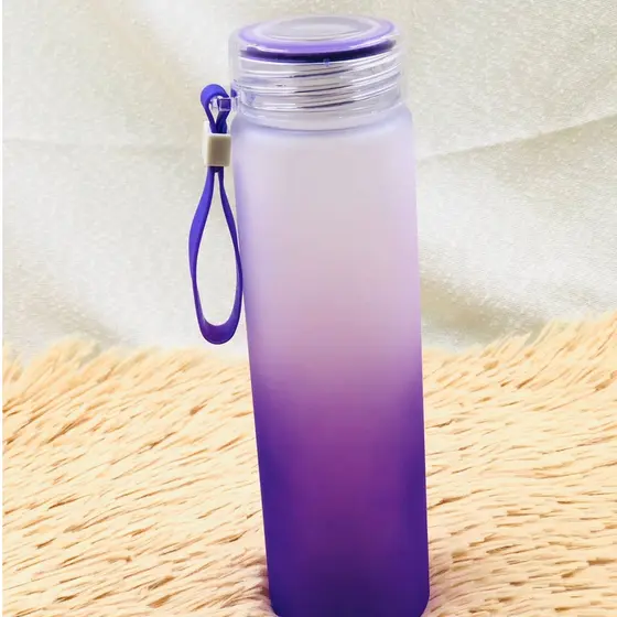 1-Garrafa Lisa Fosca Sem Frases Plástico Degrade para agua 500 ML Top Útil