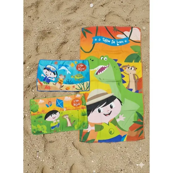 Kit 3 toalhas infantis O show da Luna: 1 toalha praia (60x110cm) + 2 toalhas lancheira (30x50cm)100% poliéster/Bene Casa