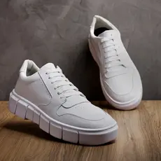 Tenis Masculino Casual sneakers Moderno Branco Sola Alta Tratorada Lançamento