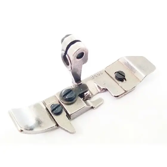 Calcador Siruba Overlock 737-504M2-04/P253/F371