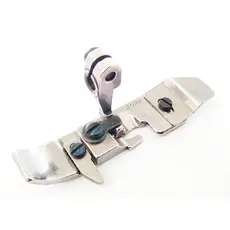 Calcador Siruba Overlock 737-504M2-04/P253/F371