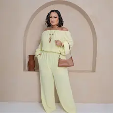 Conjunto Feminino Plus Size Com Calça Pantalona E Blusa
