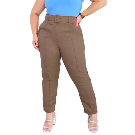 Calça alfaiataria plus size com cinto marrom e rosa 46 a 54