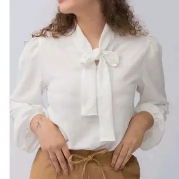 blusa branca femenina gola laço manga cumprida