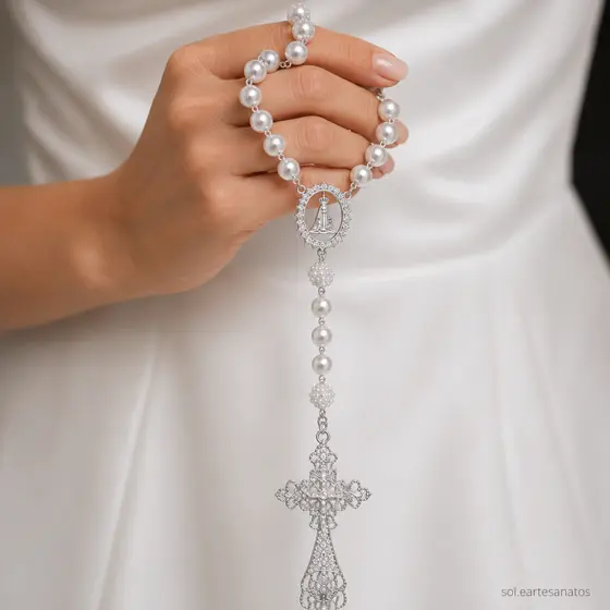 Terço Prata em Pérolas 10mm Para Noivas Batizado Rosário Formatura Religioso Luxuoso Delicado Cruz Nossa SraAparecida