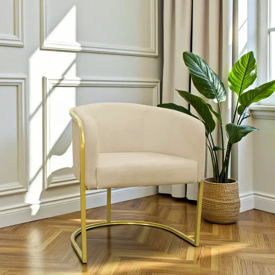 Poltrona Bouclé Laura para Sala Recepção Escritório Salão - Poltrona Luna Decorativa Luxo Base de Ferro Dourado Moderno