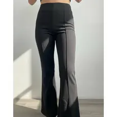 Calça Flare de Bandagem Modelo Boca de Sino Bailarina e Reta Cintura Alta e Tecido Grosso