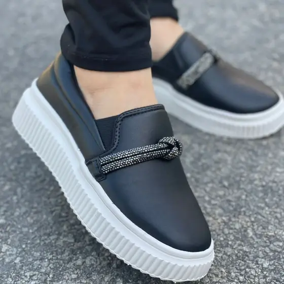 Tênis Feminino com Nó de Strass Casual Calce Fácil Slip On Iate Plataforma
