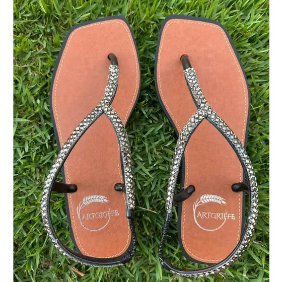 Sandália Feminina Pedraria Rasteirinha Luxo Leve Confortavel Elastico Bico Quadrado
