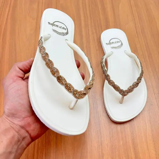 Chinelo De Dedo Rasteirinha Feminina Papete Verão Praia Moda Blogueira Art Griffe Trançada
