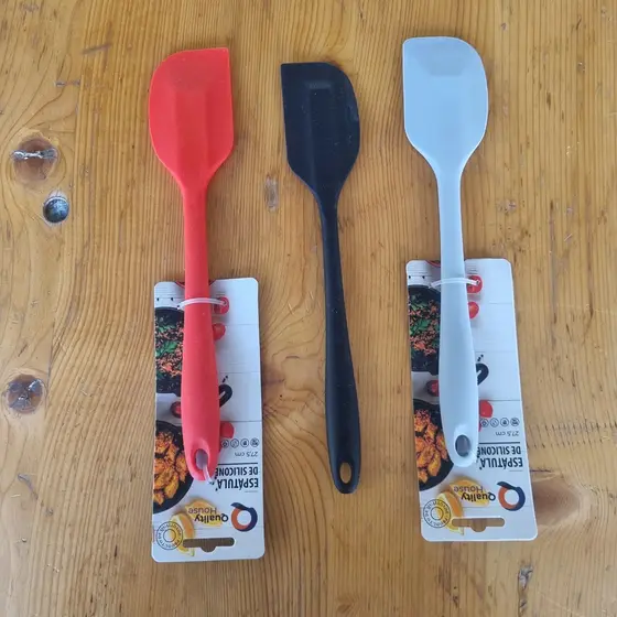 Espátula De Silicone Pão Duro Multicolorido 27 Cm