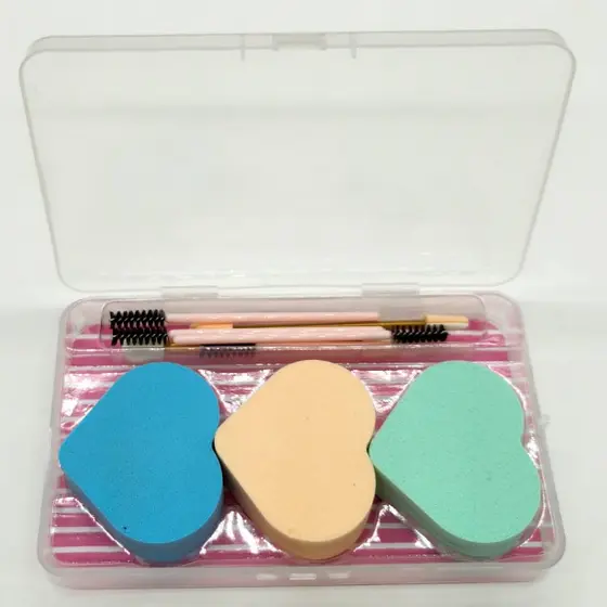 Kit pra Maquiagem, Esponjas Para Com Pinceis E Escova sobrancelhas.