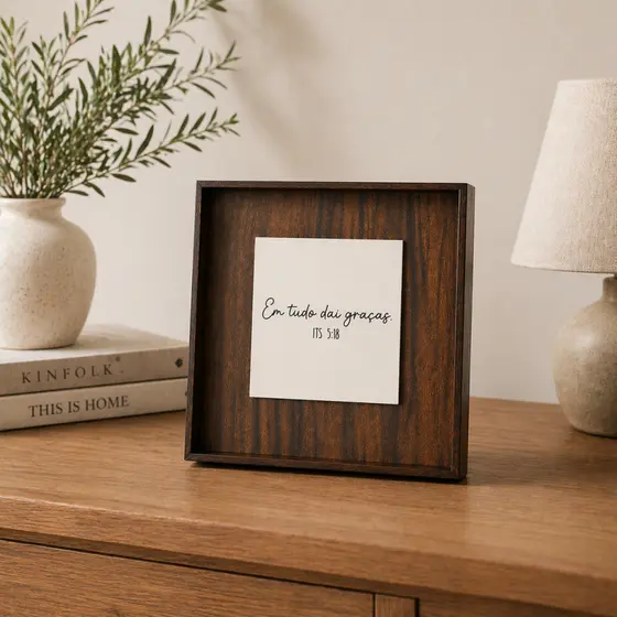 Quadro Decorativo em MDF Quadrado com Placa Gravada com Frase religiosa Sala Quarto Casa e Decoração