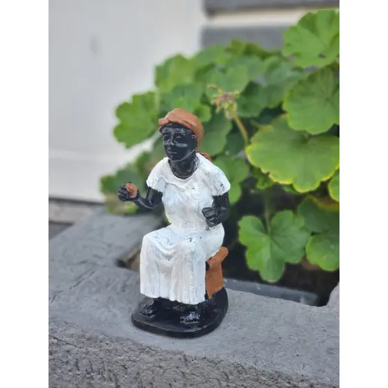 Preta Velha 15 cm Resina Decoração
