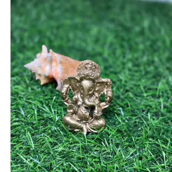 Mini Ganesha Dourado 5 cm Resina
