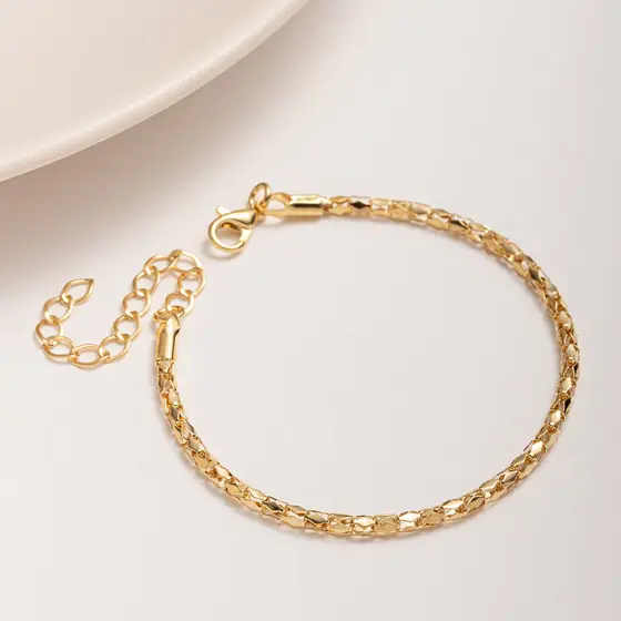 Pulseira Dourada Trabalhada Banhada Ouro 18K
