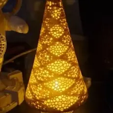 árvore de natal com vela de led