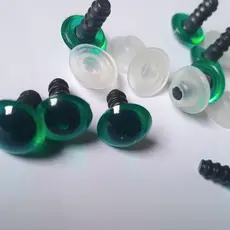 Olhos de amigurumi VERDE 12mm com trava