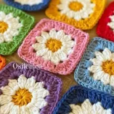 Kit com 10 Quadradinho de margarida em croche