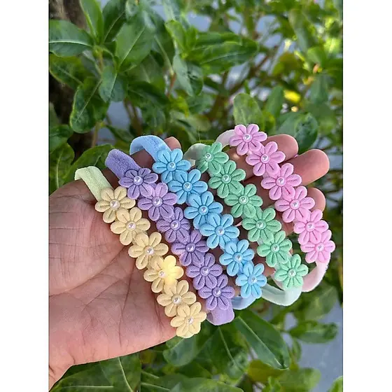 Kit 5 Faixas De Cabelo Na Meia De Seda Para Bebê Florzinhas Com Pérola