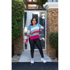 Blusa tricolor suéter com gorro com tres cores tricot trico.