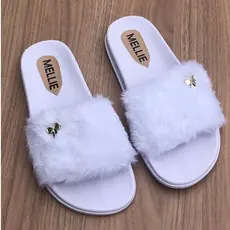 Chinelo Slide Feminino Pelucia Laco Sandalia Pelinhos Blogueiras Moda Influencers Rasteira Pelo Rasteirinha Pelinho
