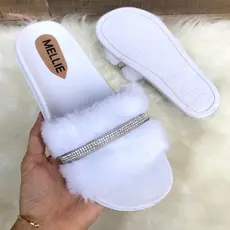 Sandalia Chinelo Slide Pala Pelinho Com Strass Numero Grande Macio Leve Papete Tendencia Fashion