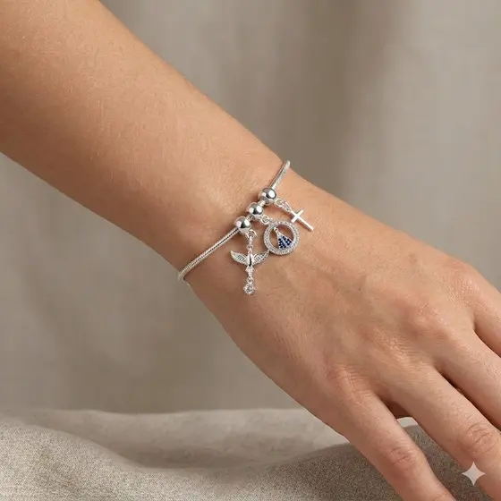 Pulseira Feminina Berloque Nossa Senhora Espirito Santo Cruz Folheado a Prata 925