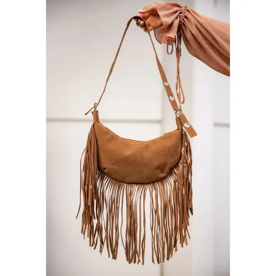 Bolsa feminina pequena de franja alça regulagem com camurça lançamento boho chick
