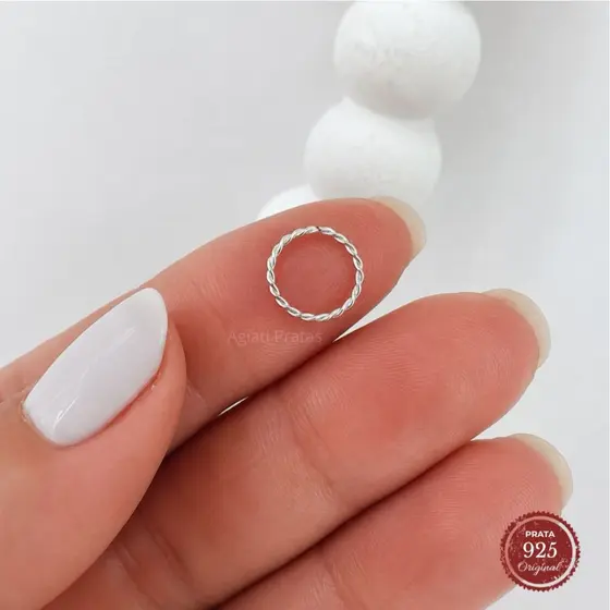 Piercing de Nariz de Prata 925 Argola Torcida 9mm