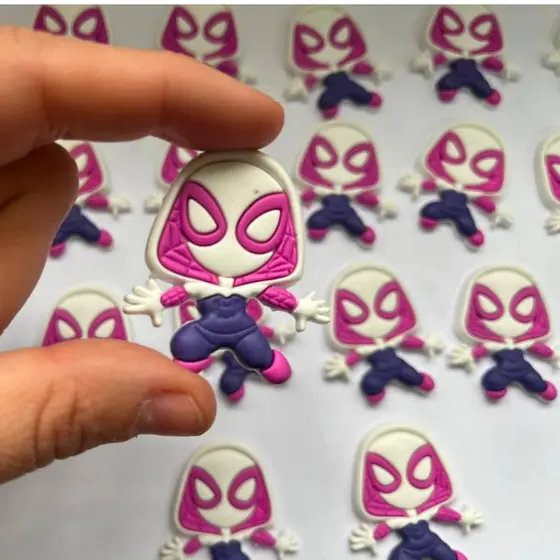 KIT APLIQUE EMBORRACHADO SUPER HEROIS, PACTE COM 20 PEÇAS